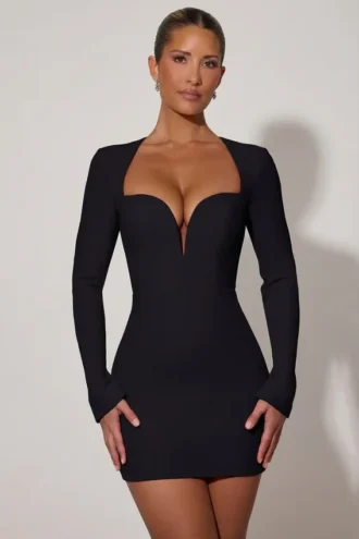 Adelia Cut-Out Heart-Detail Bodycon Miniklänning i svart