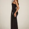 Aisra Satin Peekaboo Bandeau Draped Gown i svart