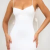 Aldona Slinky Jersey Rose Detail aftonklänning i vitt