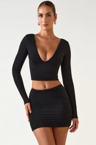 Aliz Modal Twist-Front Mid-Rise Mini Kjol i svart