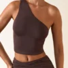 Andi Modal One-Shoulder Top i chokladbrunt