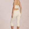 Anessa Capri-jeans med medelhög midja i färgen Ivory