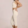 Anessa Capri-jeans med medelhög midja i färgen Ivory