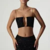 Ariana Embellished Cut-Out Crop Top i svart