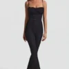Arlena Jumpsuit med spets och rosettdetaljer i svart