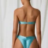 Bandeau-bikinitopp med detaljer i sötvattenspärlor i turkos