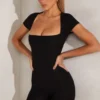Bea Cap Sleeve Square Neck Unitard i svart