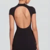 Blair Jersey Turtleneck Ruched Backless Miniklänning i svart