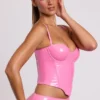 Cassandra vinylkorsett-crop-top med bygel i rosa