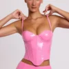 Cassandra vinylkorsett-crop-top med bygel i rosa