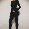 Venia Embellished Crew-Neck Long-Sleeve Top i svart