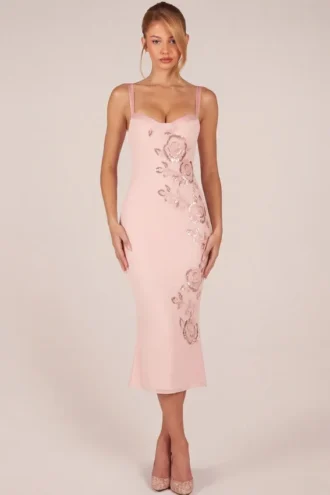 Cherelle Embellished Peekaboo Fluted-Hem Midaxi-klänning i rosa