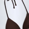 Comoros Charm-Detail Triangle Bikini Toppar i Dark Chocolate