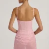 Connie halvgenomskinlig, dekorerad, draperad korsettklänning i rosa