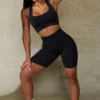 Define Luxe högmidjade biker shorts i svart