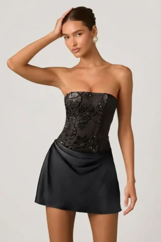 Eden Embellished Draped Strapless A-Line Miniklänning i svart