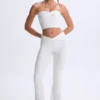 Edie Modal Twist-Front Bandeau Top i vitt