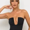Eevi Jersey Strapless Plunge Neck Top i svart