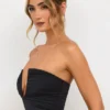 Eevi Jersey Strapless Plunge Neck Top i svart