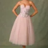 Elia Embellished Lace-Up Cupless Corset i Floral Pink