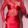 Eliette långärmad draperad bodycon-miniklänning med spetspaneler i rött