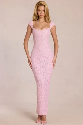 Elisa maxiklänning med hjärtformad halsringning i Blossom Pink
