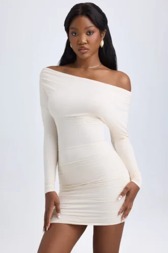 Elsa Modal Off-Shoulder Ruched Miniklänning i Ivory