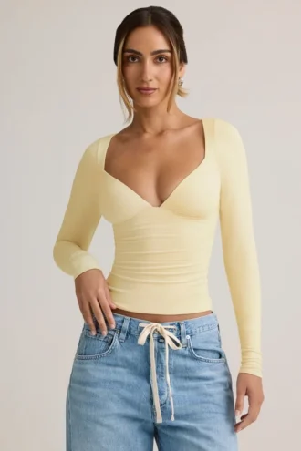 Emry Modal Ruched Long-Sleeve Top i Buttercream Yellow