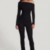 Erisen Modal Off-Shoulder Long-Sleeve Jumpsuit i svart