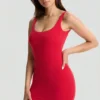 Evie Bodycon-miniklänning med låg rygg i körsbärsrött