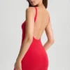 Evie Bodycon-miniklänning med låg rygg i körsbärsrött