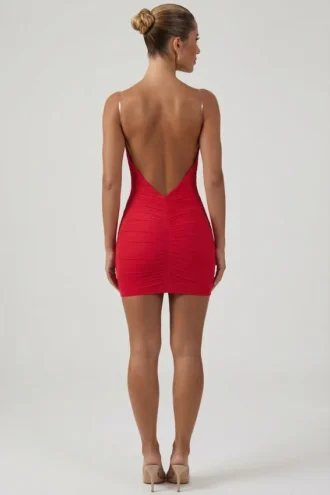 Femi rynkad rygglös bodycon-miniklänning i rött