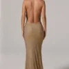 Feyre Embellished Cowl-Neck Backless Gown i guld