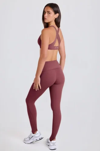 Foldover Mid-Rise Stirrup Leggings i Acai