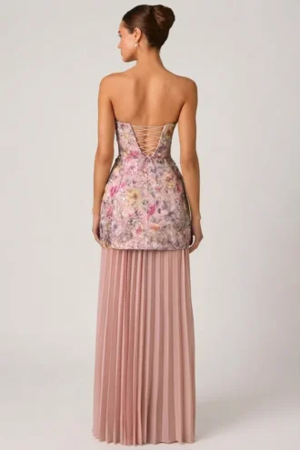 Galia Embellished Convertible Lace-Up Gown i blommigt rosa