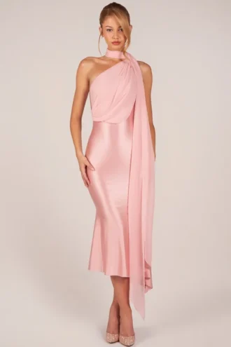 Giada Midaxi-klänning med scarf-detaljer i Blush Pink