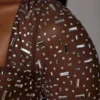Guilia genomskinlig, dekorerad kort topp med långa ärmar i Deep Cocoa