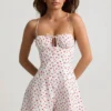 Helaia rynkad rygglös Playsuit i körsbärsmönster