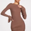 Helena ribbad modal långärmad draperad miniklänning i mocha