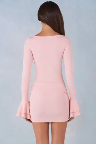 Helena ribbad modalklänning med långa ärmar och draperad miniklänning i blushrosa