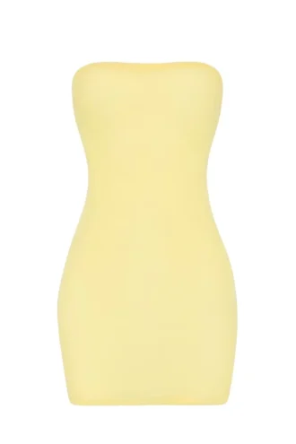Intimates mjuk, genomskinlig bandeau-miniklänning i gult