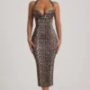 Ismay midilång bodycon-klänning med lager på lager och halterneck i leopardmönster