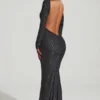 Jailene Embellished Open-Back Gown i svart