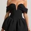 Jessamy Off-Shoulder Layered Bubble Hem Corset Miniklänning i svart