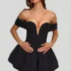 Jessamy Off-Shoulder Layered Bubble Hem Corset Miniklänning i svart