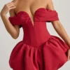 Jessamy Off-Shoulder Layered Bubble Hem Corset Miniklänning i True Red