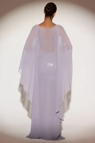 Jovelle genomskinlig draperad cape i chiffong i lila