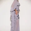 Jovelle genomskinlig draperad cape i chiffong i lila