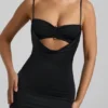 Julane Slinky Jersey Ruched Cut-Out Midaxi-klänning i svart