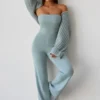 Jumpsuit i grovstickad bandeau med utsvängda ben i dammig blågrön